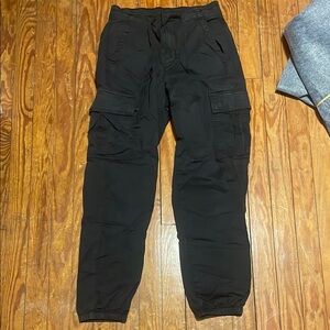 Black pants, worn once, in good condition 
Blue jean- never worn